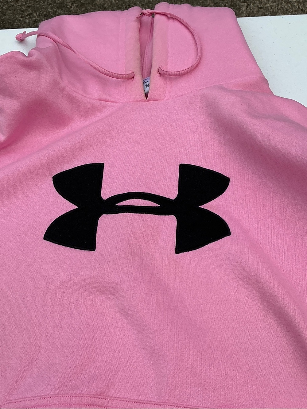 Under Armor women’s sweatshirt